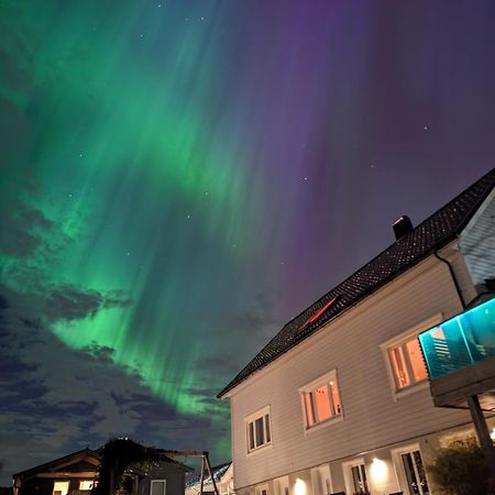 Apartment Ulsteinvik Exterior photo
